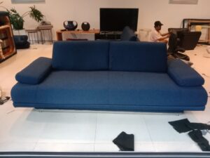 service sofa bandung