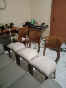 Jasa Service Kursi Makan di Bandung